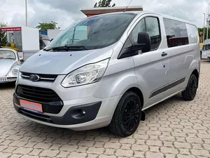 Käytetty Ford Transit Custom