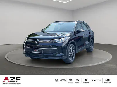 Neu VW Tiguan Life 150 PS (110 kW) 2025 Schwarz SUV