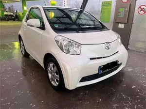 Second-hand Toyota iQ