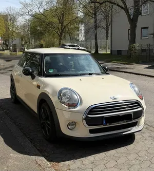 Käytetty Mini ONE