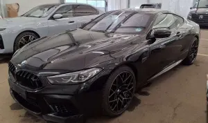 Käytetty BMW M8