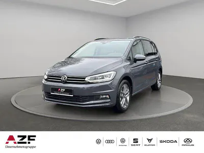 Neu VW Touran Comfortline 150 PS (110 kW) 2025 Schwarz Van / Kleinbus