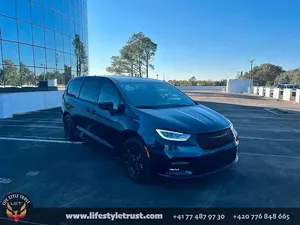 Używany Chrysler Pacifica