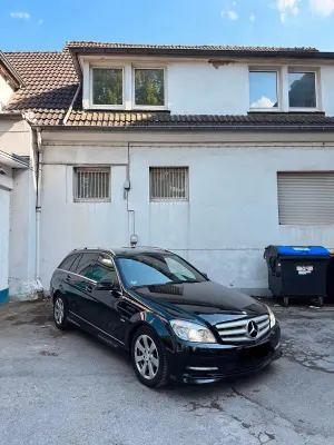Second-hand Mercedes C220