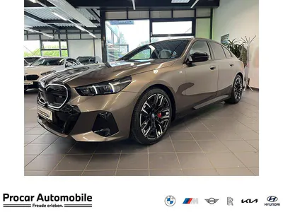 Gebraucht BMW i5 M Sport 442 kW (601 PS) 2025 Individual lack sepa Limousine