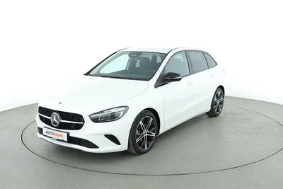 Używany Mercedes B200 Progressive 177 KM (130 kW) 2024 Biały Minivan