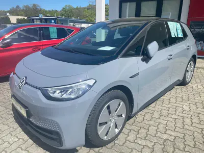Gebraucht VW ID.3 Pure 110 kW (150 PS) 2022 Mondsteingrau Kleinwagen