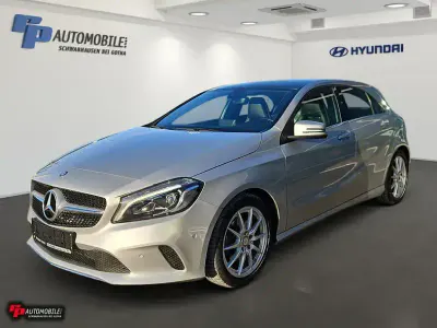 Używany Mercedes A200 Urban 156 KM (114 kW) 2015 Srebrny Hatchback