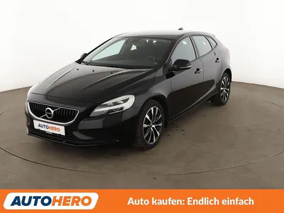 Gebraucht Volvo V40 Momentum 122 PS (89 kW) 2019 Schwarz Kombi