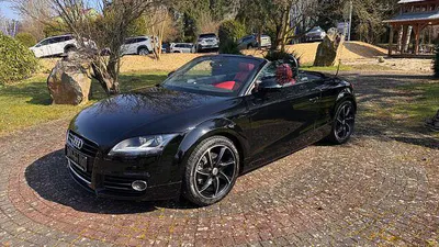 Käytetty Audi TT Roadster Sport 211 HP (155 kW) 2013 Musta Avoauto