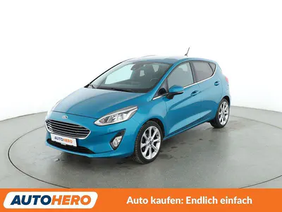 Usata Ford Fiesta Titanium 101 CV (74 kW) 2018 Verde Berlina