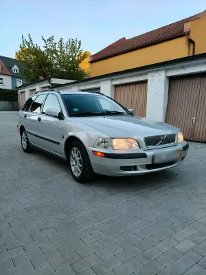 Brugt Volvo V40