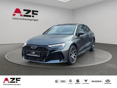 Gebraucht Audi RS3 Sportback Ambiente 400 PS (294 kW) 2025 Grau Kleinwagen