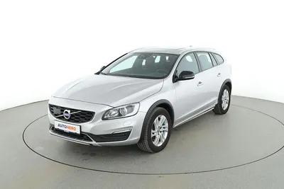 Gebraucht Volvo V60 CC Plus 190 PS (139 kW) 2017 Silber Kombi