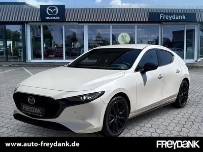Käytetty Mazda 3 Homura-Line 140 HP (102 kW) 2024 Valkoinen