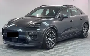 Second-hand Porsche Macan 4 Electric