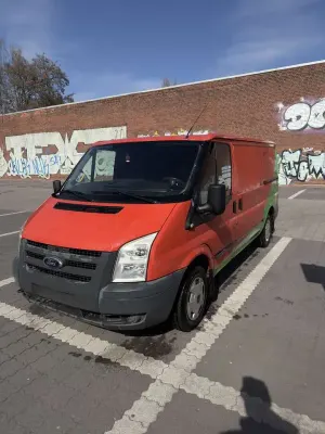Käytetty Ford Transit