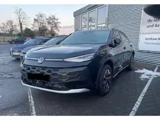 Gebraucht VW T-Roc Style 150 PS (110 kW) 2026 Schwarz SUV