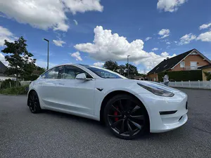 Brugt Tesla Model 3