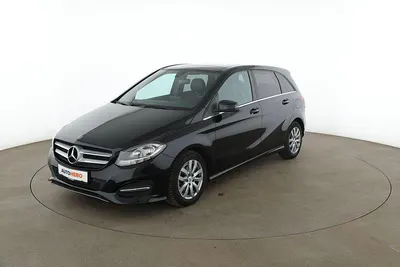Używany Mercedes B200 Urban 156 KM (114 kW) 2017 Czarny Minivan