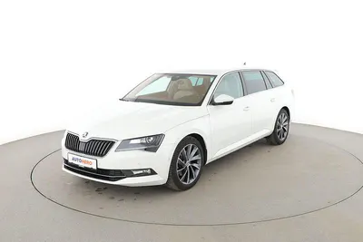 Gebraucht Skoda Superb LAURIN & KLEMENT 150 PS (110 kW) 2019 Weiß Kombi
