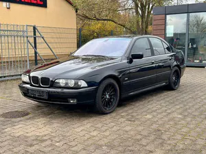 Käytetty BMW 523
