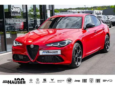 Usata Alfa Romeo Giulia Competizione 280 CV (205 kW) 2023 Rosso Berlina