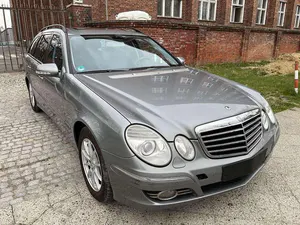 Używany Mercedes E280