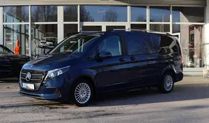 Usata Mercedes V220