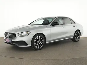 Second-hand Mercedes E200