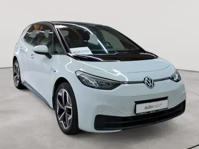 Gebraucht VW ID.3 Pro 100 kW (136 PS) 2022 Gletscherweiß metallic / schwarz Kleinwagen