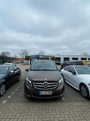 Usata Mercedes V220