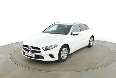 Gebraucht Mercedes A180 Progressive 136 PS (100 kW) 2019 Weiß Limousine