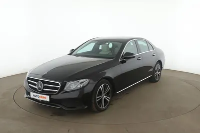 Gebraucht Mercedes E220 Avantgarde 194 PS (142 kW) 2019 Schwarz Limousine