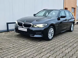 Używany BMW 330e