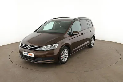 Gebraucht VW Touran Comfortline 110 PS (80 kW) 2016 Braun Van / Kleinbus