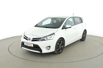 Używany Toyota Verso Edition-S 147 KM (108 kW) 2017 Biały Minivan