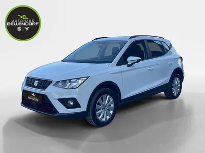 Käytetty Seat Arona Style 116 HP (85 kW) 2018 Valkoinen Katumaasturi