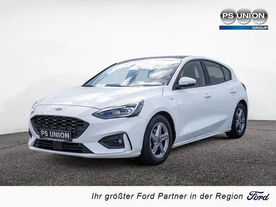 Używany Ford Focus ST-Line 120 KM (88 kW) 2021 Biały Sedan/Limuzyna