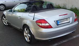 Second-hand Mercedes SLK200
