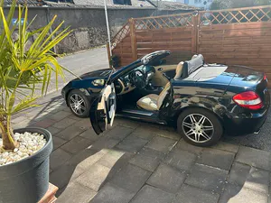 Second-hand Mercedes SLK200