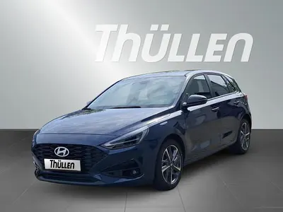 Occasion Hyundai i30 Advantage 101 PK (74 kW) 2025 Blauw Sedan