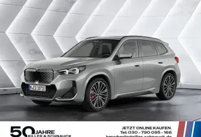 Neu BMW iX1 M Sport 230 kW (313 PS) 2025 Silber SUV