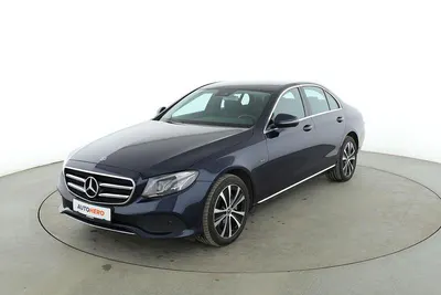 Gebraucht Mercedes E300 Avantgarde 258 PS (189 kW) 2019 Blau Limousine