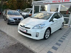 Käytetty Toyota Prius