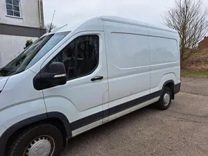 Używany Maxus V90