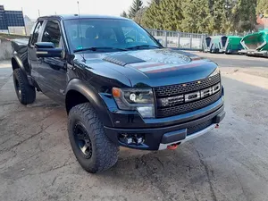 Używany Ford V8