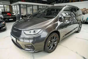 Używany Chrysler Pacifica