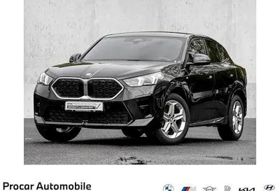 Gebraucht BMW X2 M Sport 163 PS (119 kW) 2025 Schwarz SUV