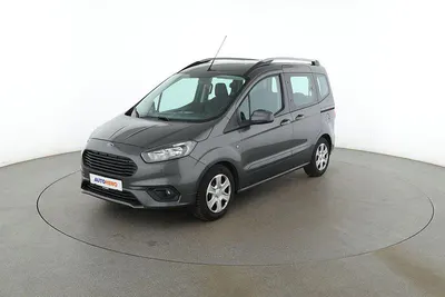 Używany Ford Tourneo Trend 101 KM (74 kW) 2019 Szary Minivan